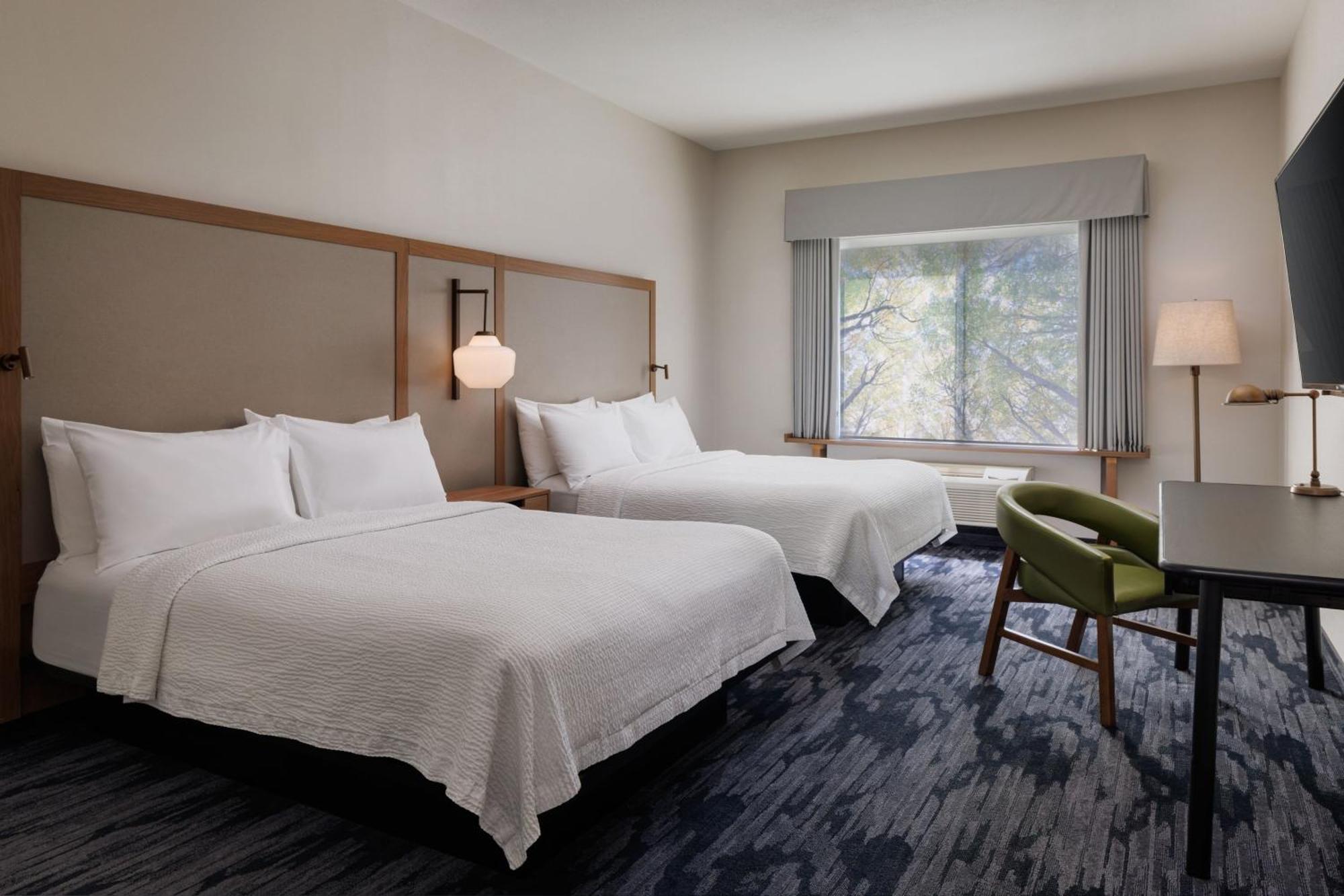 Fairfield Inn & Suites By Marriott Kelowna Buitenkant foto