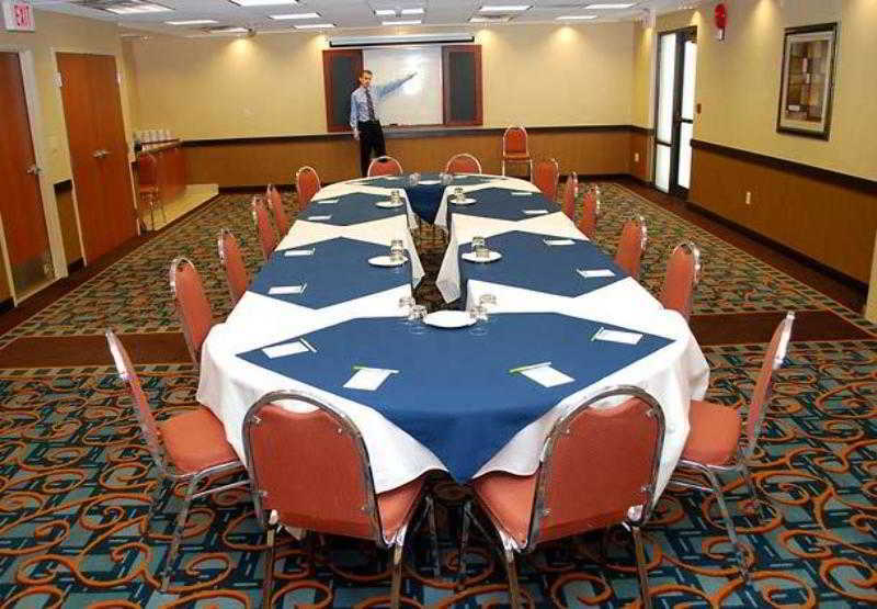 Fairfield Inn & Suites By Marriott Kelowna Buitenkant foto