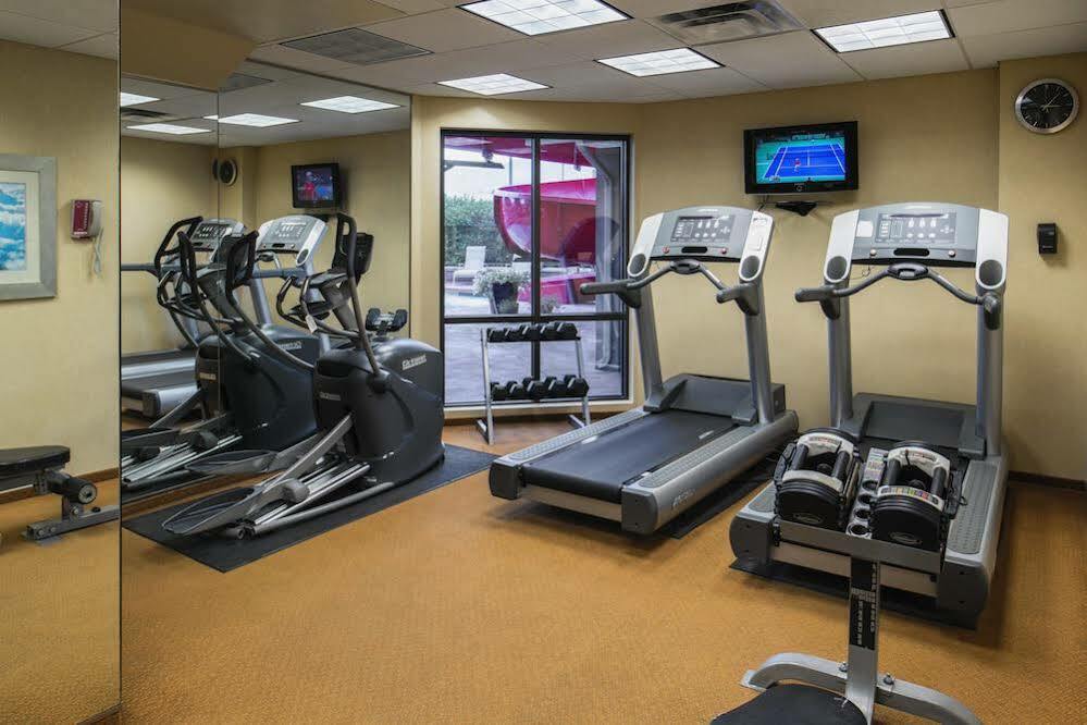 Fairfield Inn & Suites By Marriott Kelowna Buitenkant foto